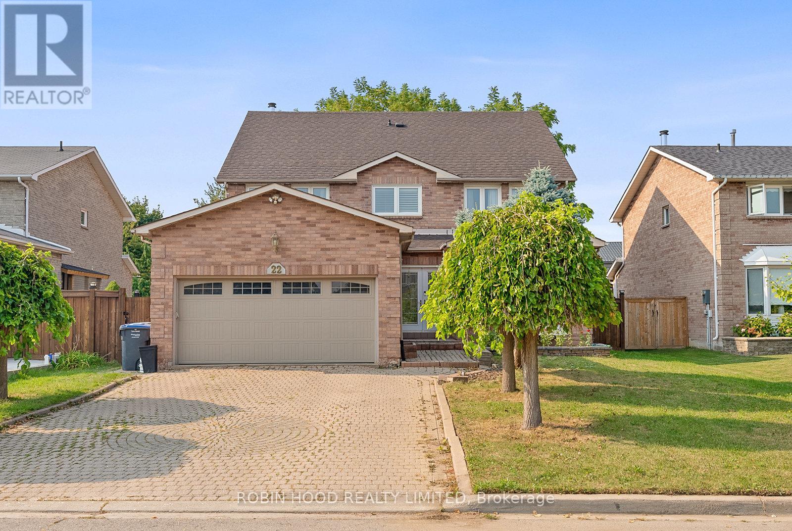 Detached at 22 STRANGWAY COURT, Brampton (Heart Lake West)