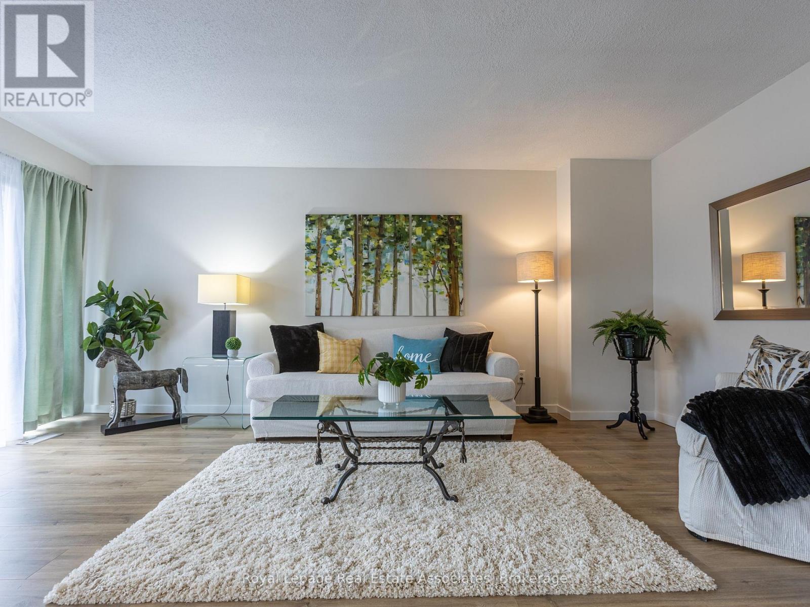 Townhouse at 57 - 2605 WOODCHESTER DRIVE, Mississauga (Sheridan)