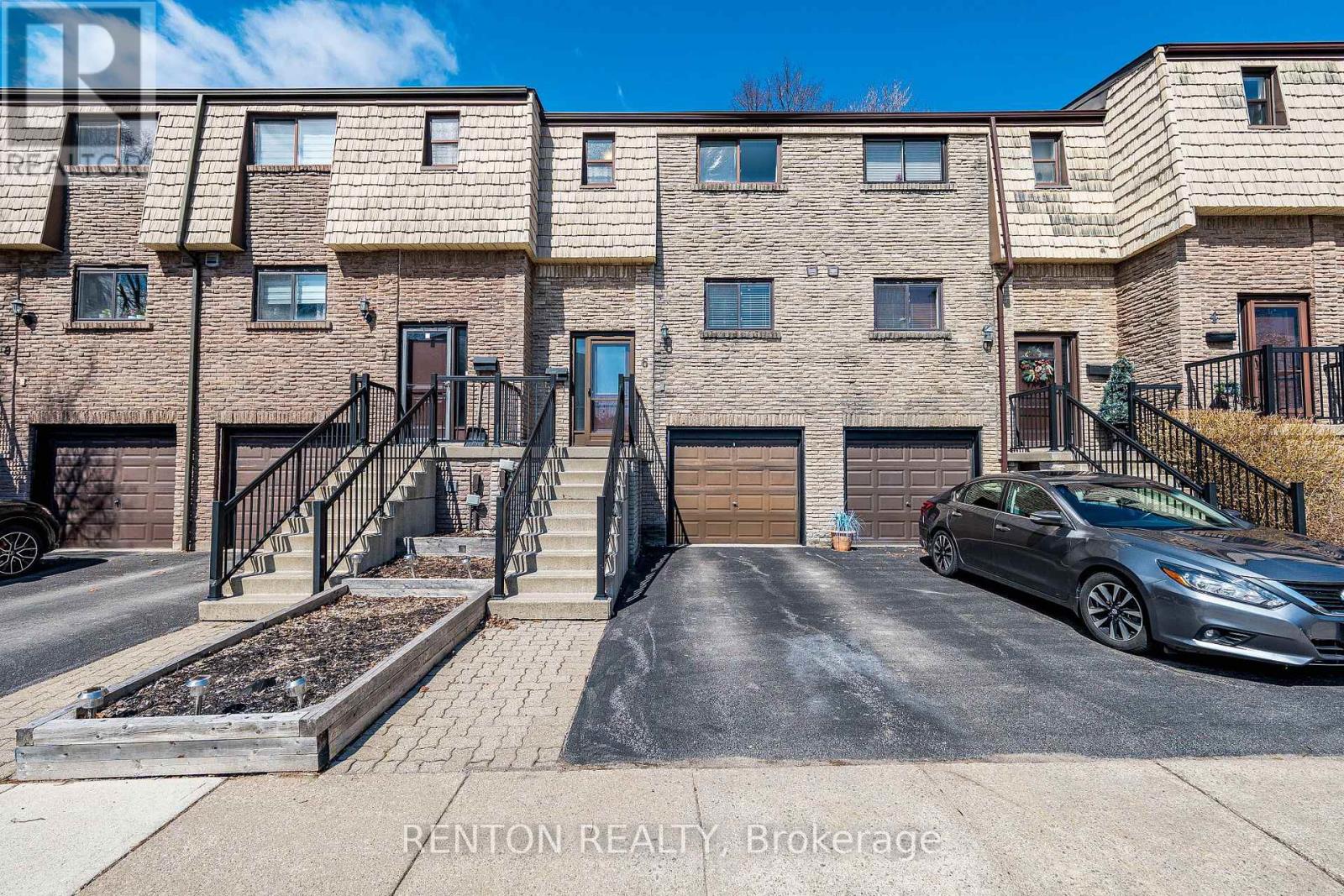 Townhouse at 6 - 1536 SIXTH LINE, Oakville (CP College Park)