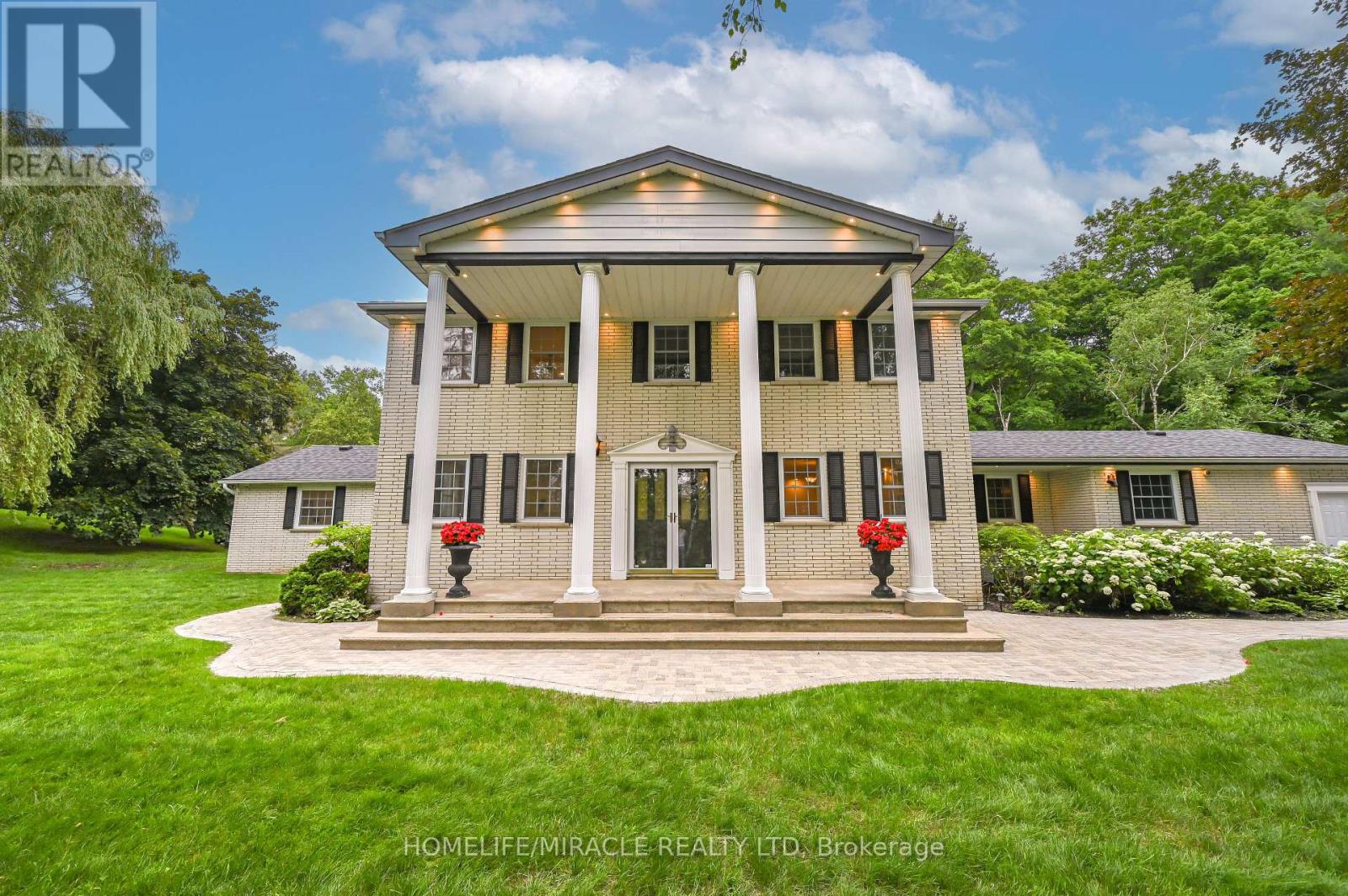 Detached at 62 GIBSON LAKE DRIVE, Caledon (Palgrave)
