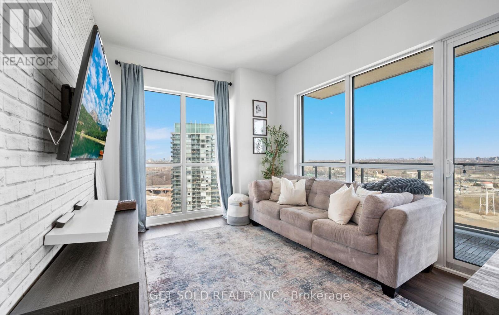 Apartment at 2407 - 10 PARK LAWN ROAD, Toronto (Mimico)