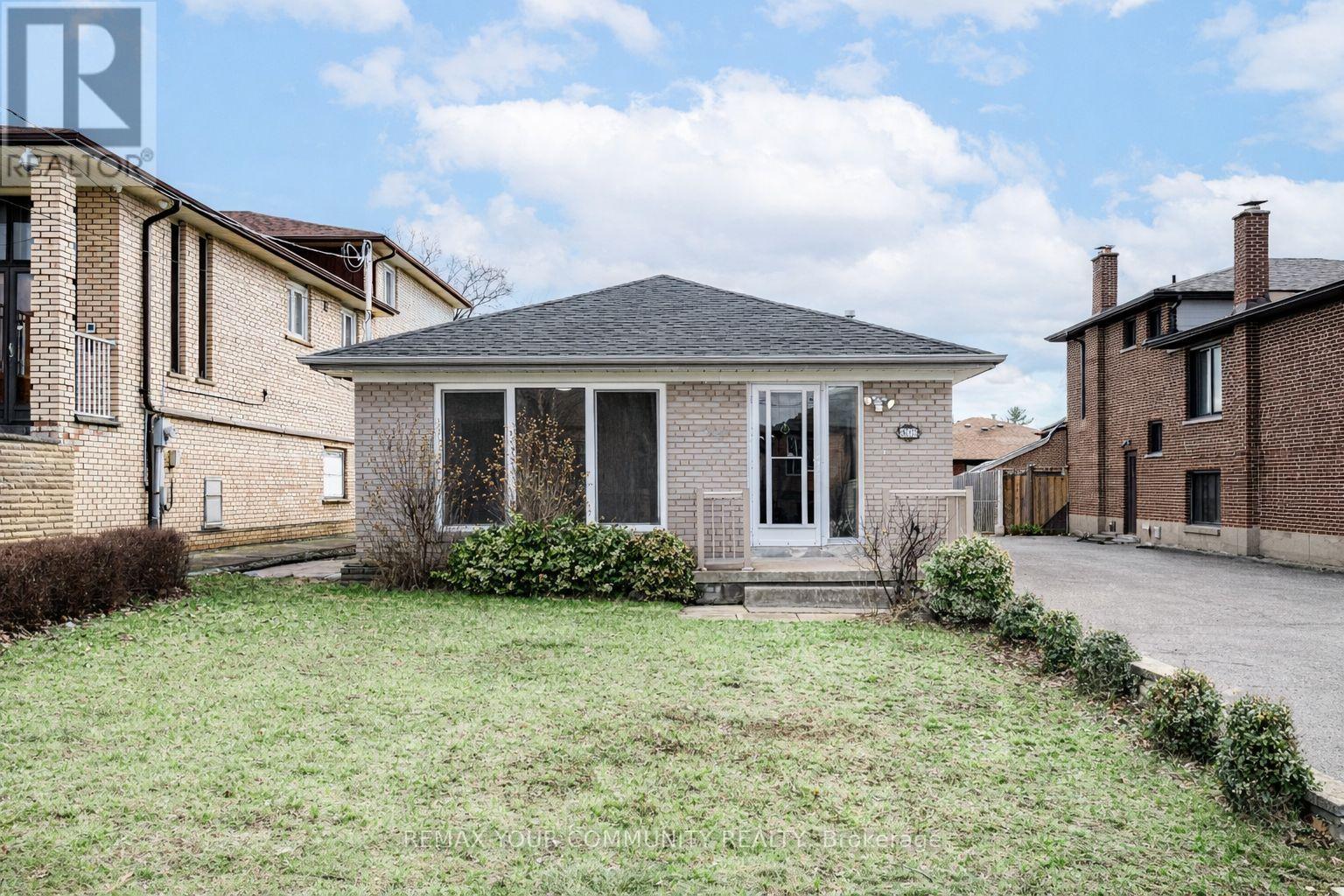Detached at UPPER - 57 APTED AVENUE, Toronto (Humber Summit)