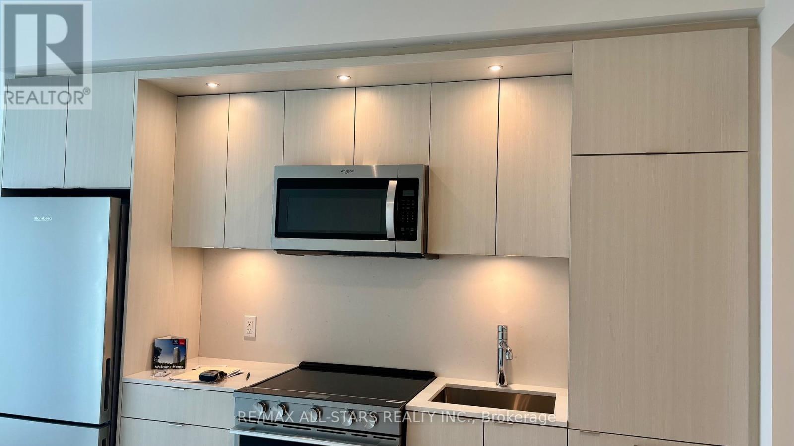 Apartment at 1502 - 60 CENTRAL PARK ROADWAY, Toronto
