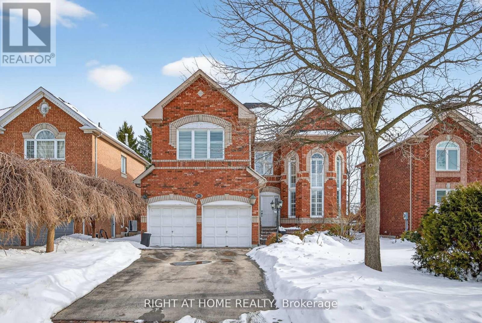 Detached at 2013 ROSEMOUNT CRESCENT, Oakville (WM Westmount)