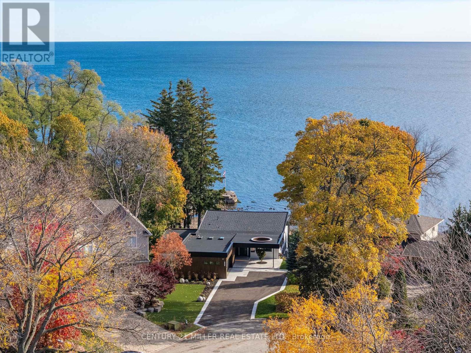 Detached at 121 EDGECLIFFE PLACE, Burlington (Appleby)