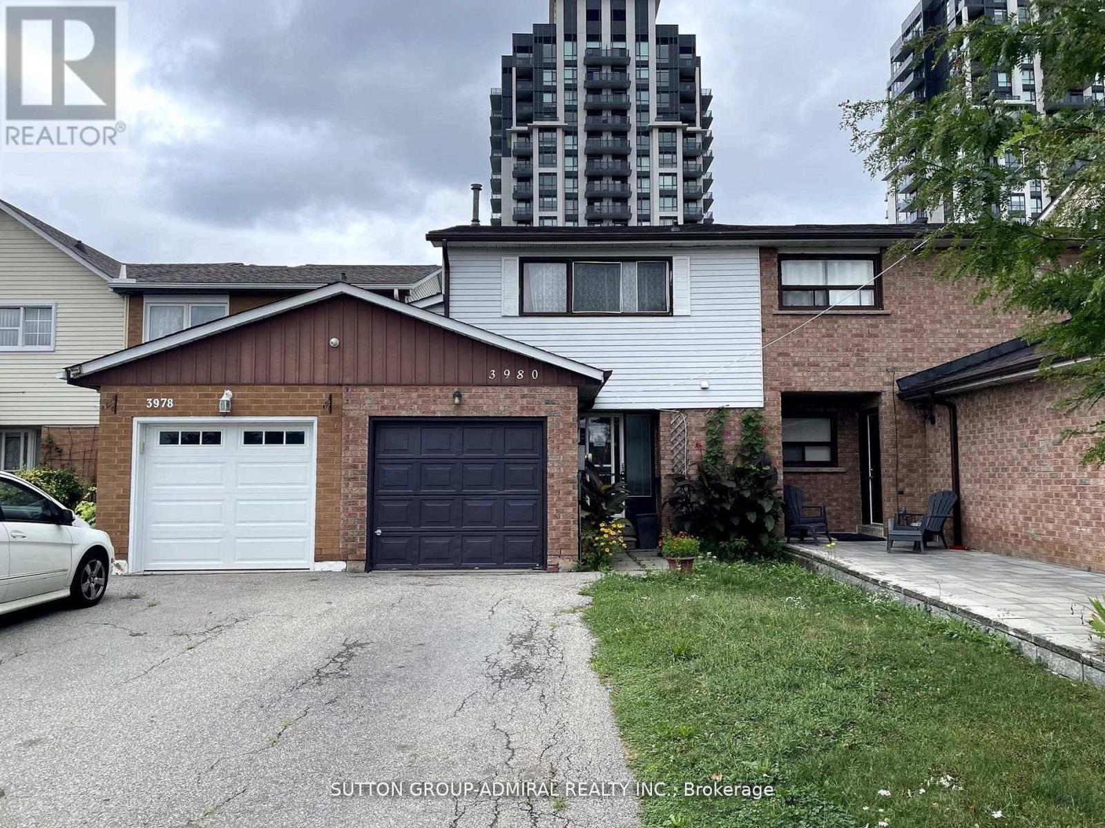 Semi-Detached/Link at 3980 BISHOPSTOKE LANE, Mississauga (Rathwood)