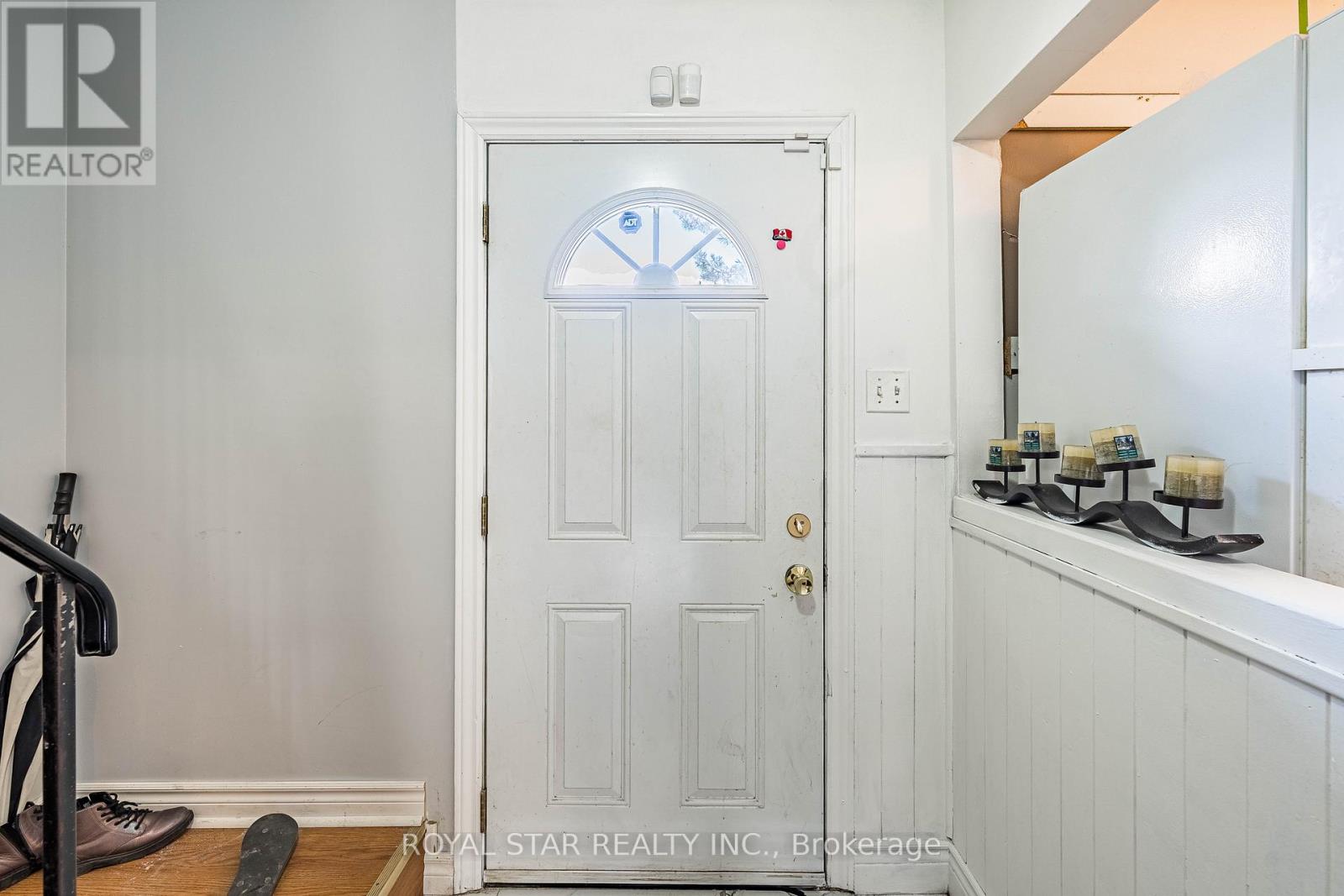 Townhouse at 99 - 105 HANSEN ROAD N, Brampton (Madoc)