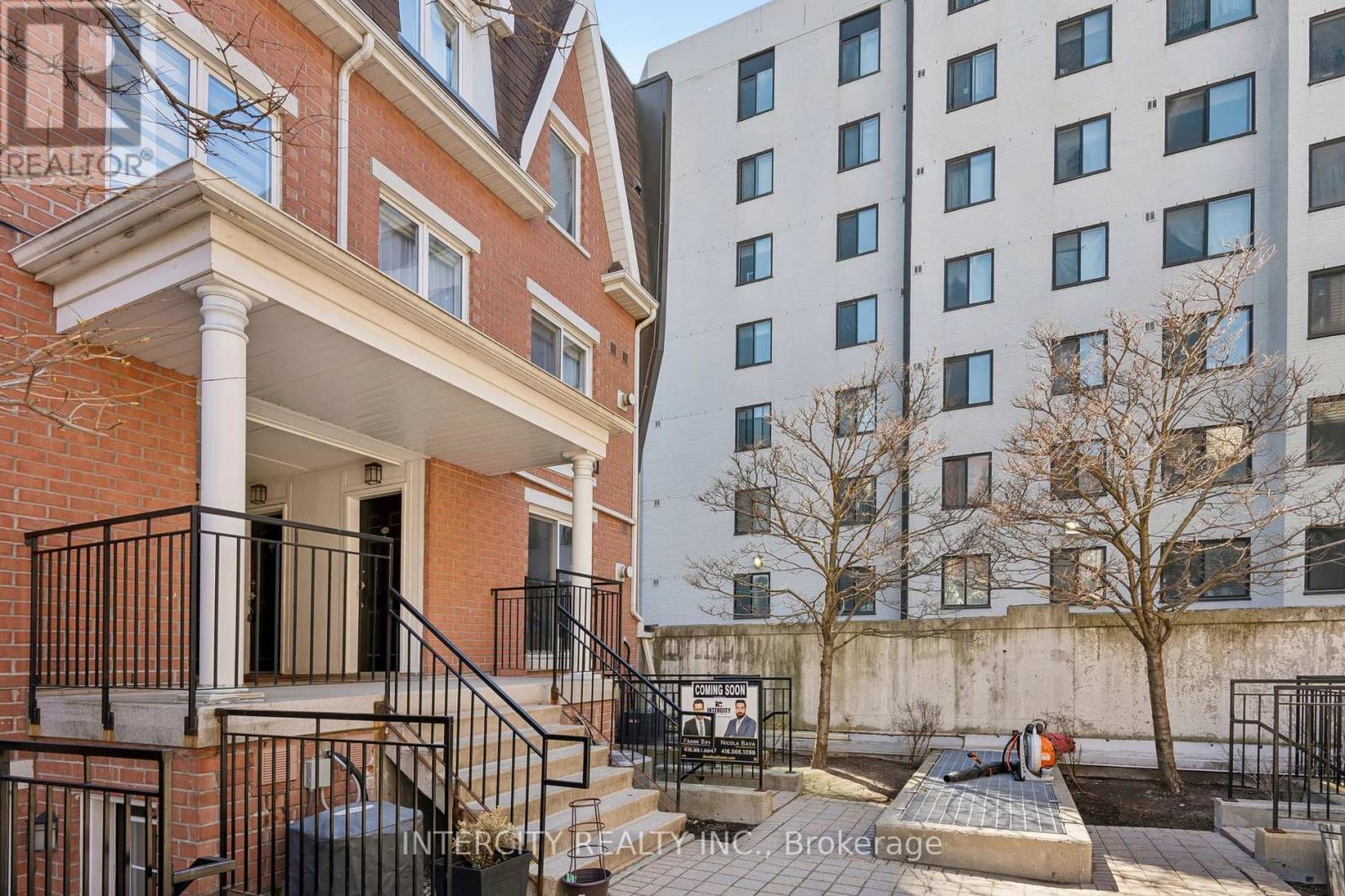 Townhouse at 741 - 10 LAIDLAW STREET, Toronto (South Parkdale)