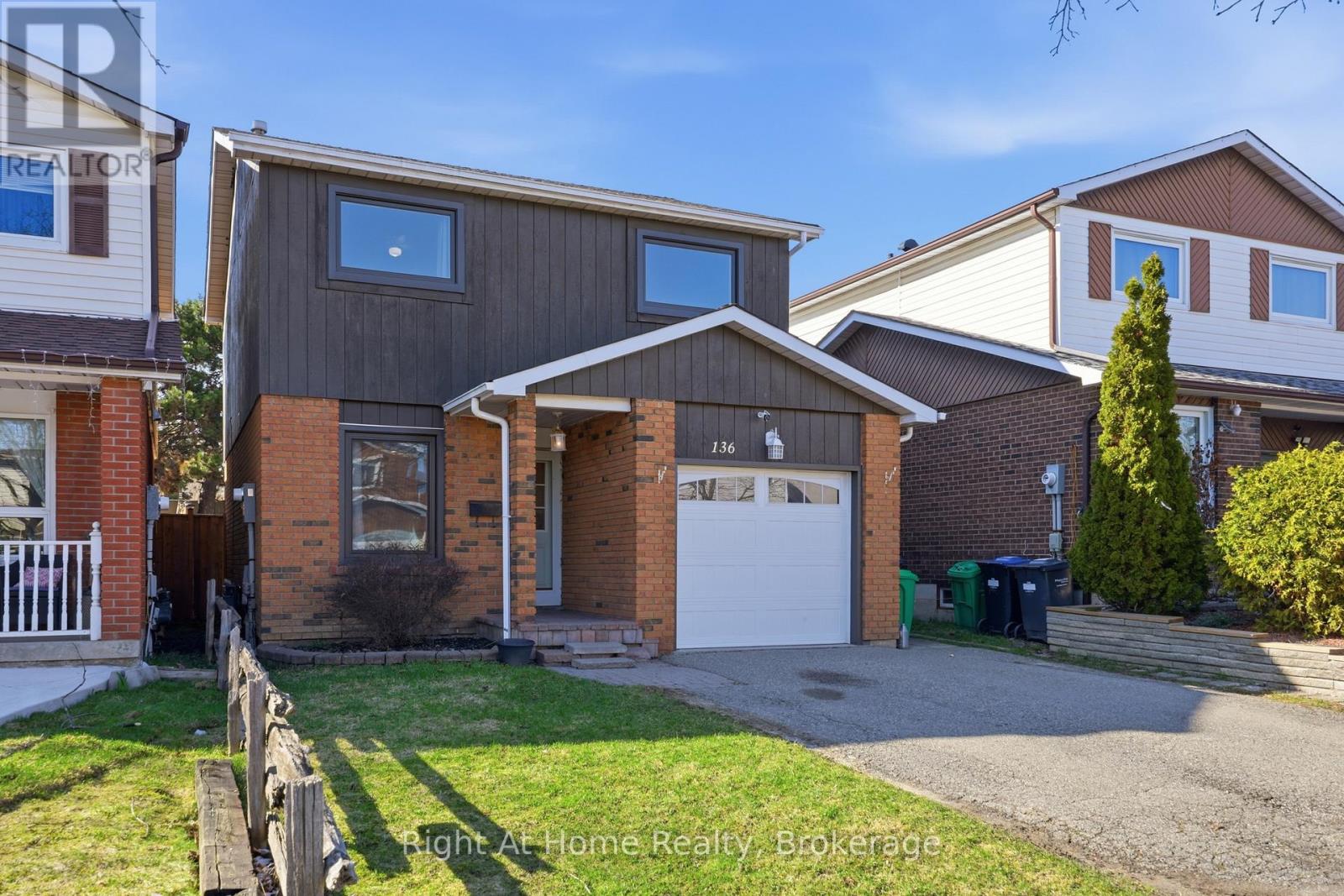 Detached at 136 ELDERWOOD PLACE, Brampton (Brampton North)
