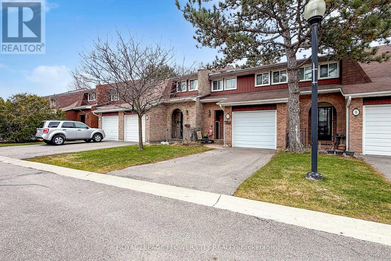 Townhouse at 9 - 3350 HORNBEAM CRESCENT, Mississauga (Erin Mills)