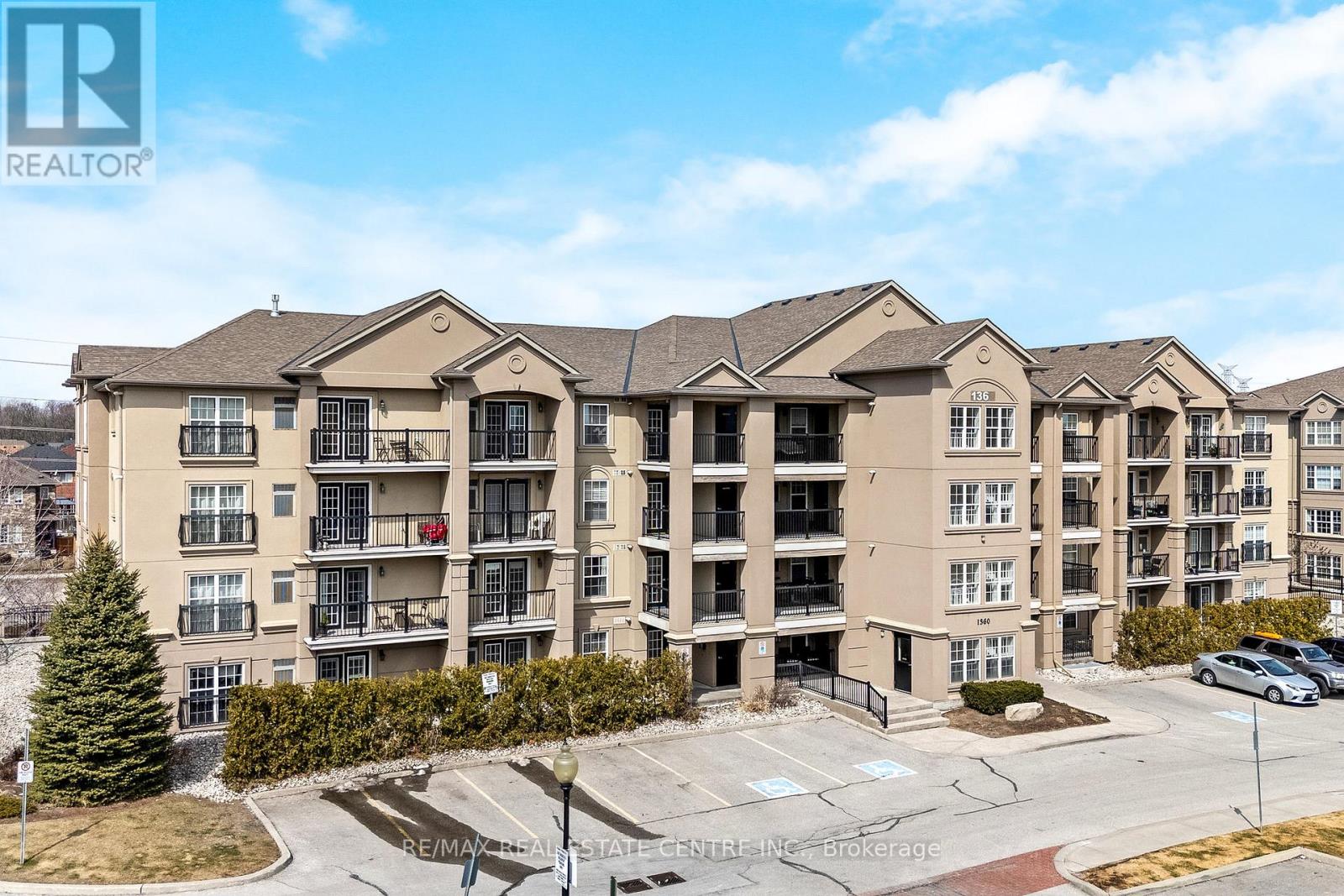 Apartment at 304 - 1360 MAIN STREET E, Milton (DE Dempsey)