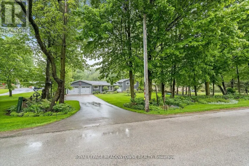 Detached at 13609 SIXTH LINE, Halton Hills