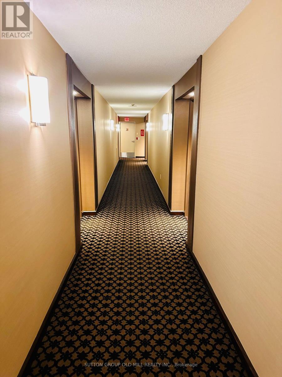 Apartment at 2205 - 101 SUBWAY CRESCENT, Toronto (Islington-City Centre West)