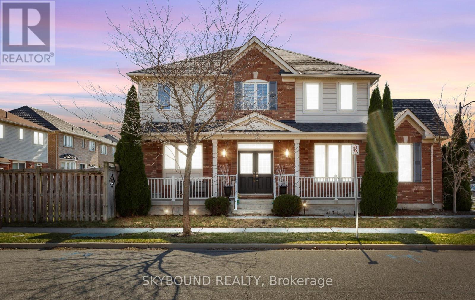 Detached at 308 MCDOUGALL CROSS, Milton (HA Harrison)
