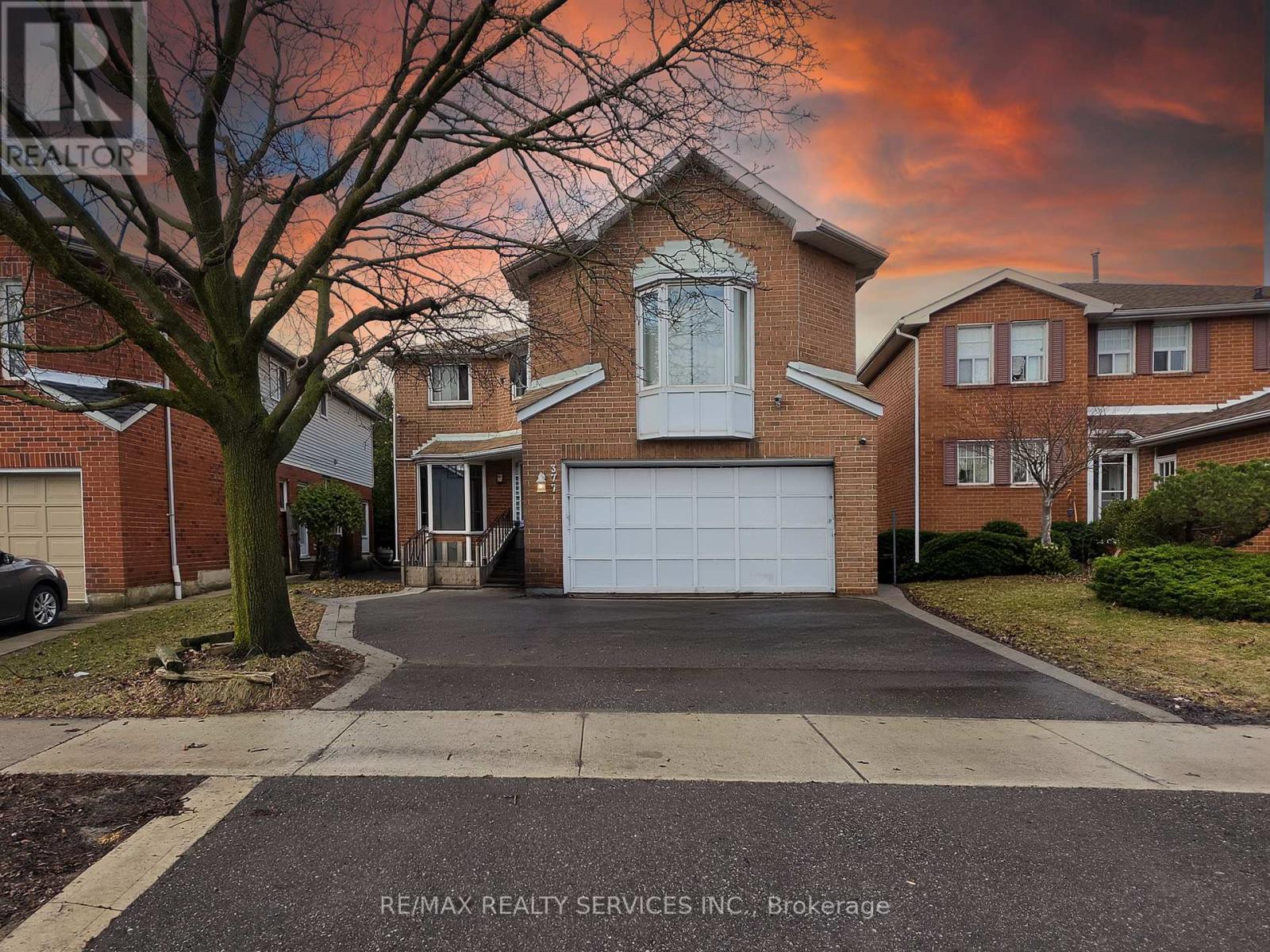 Detached at 377 MILL STREET S, Brampton (Brampton South)