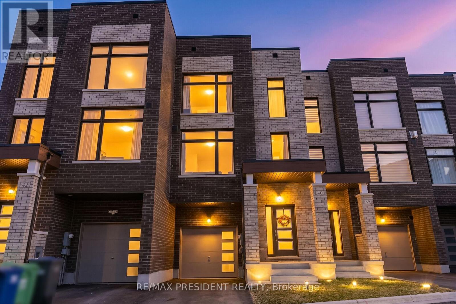 Townhouse at 40 QUEENPOST DRIVE, Brampton (Credit Valley)