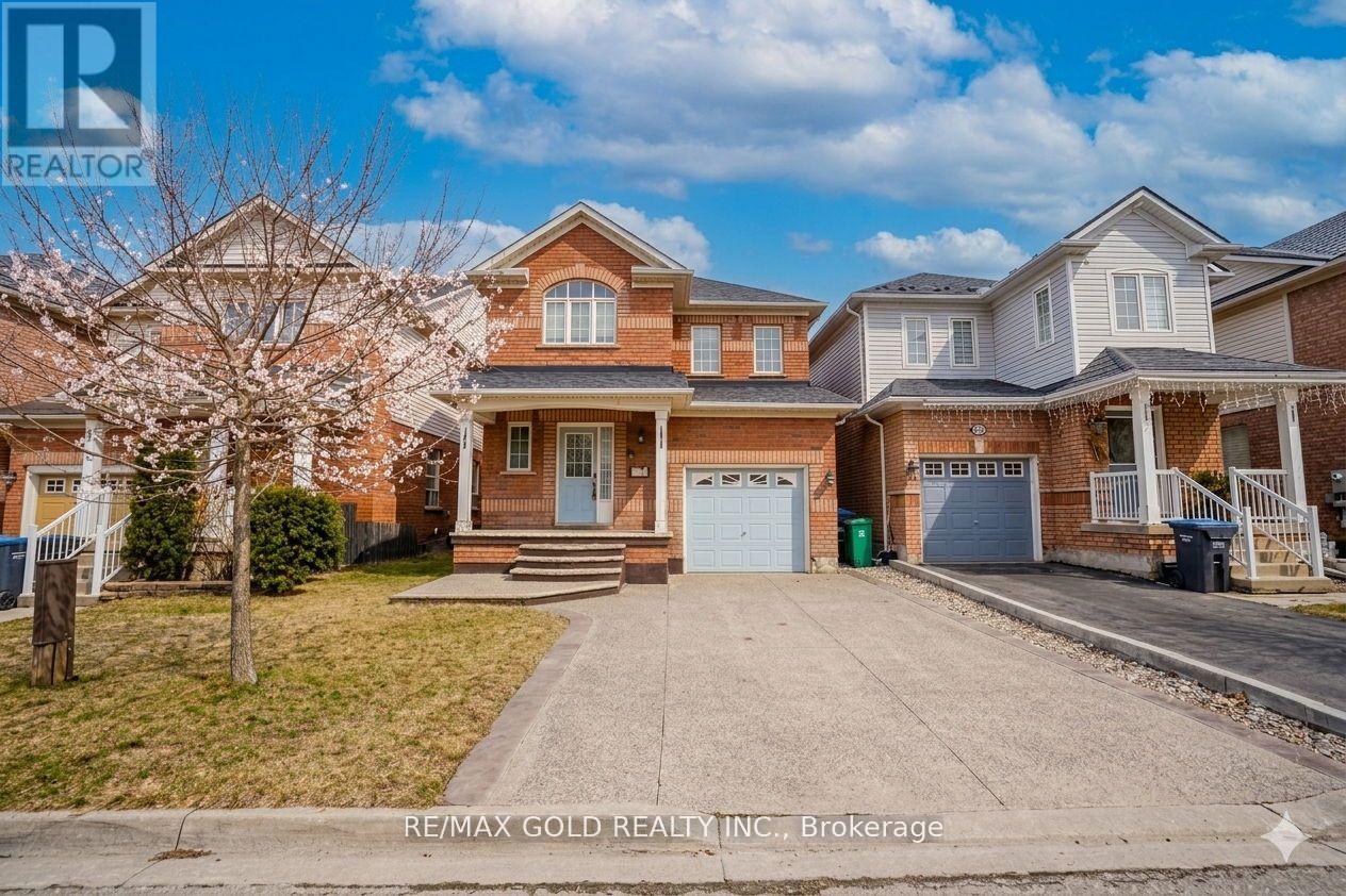 Detached at 25 SPENCER DRIVE, Brampton (Fletcher's Meadow)