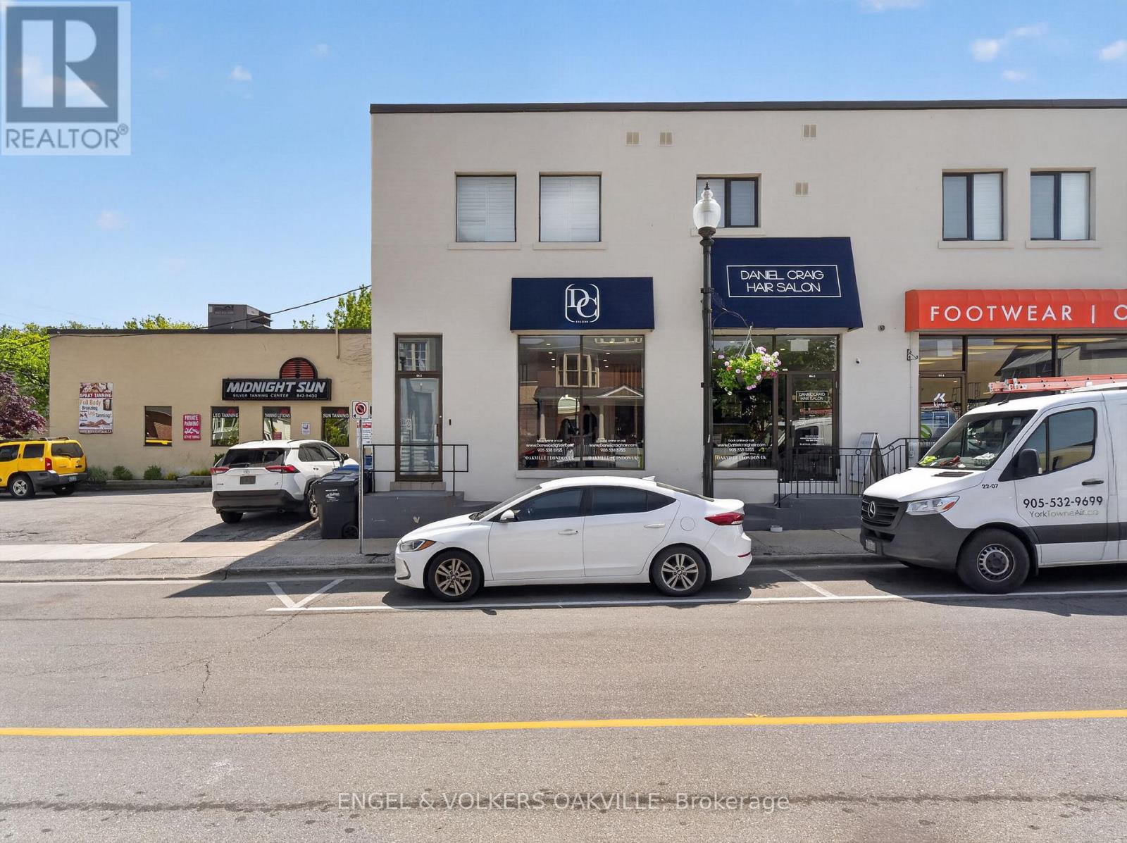 Apartment at 2 - 84 REYNOLDS STREET, Oakville