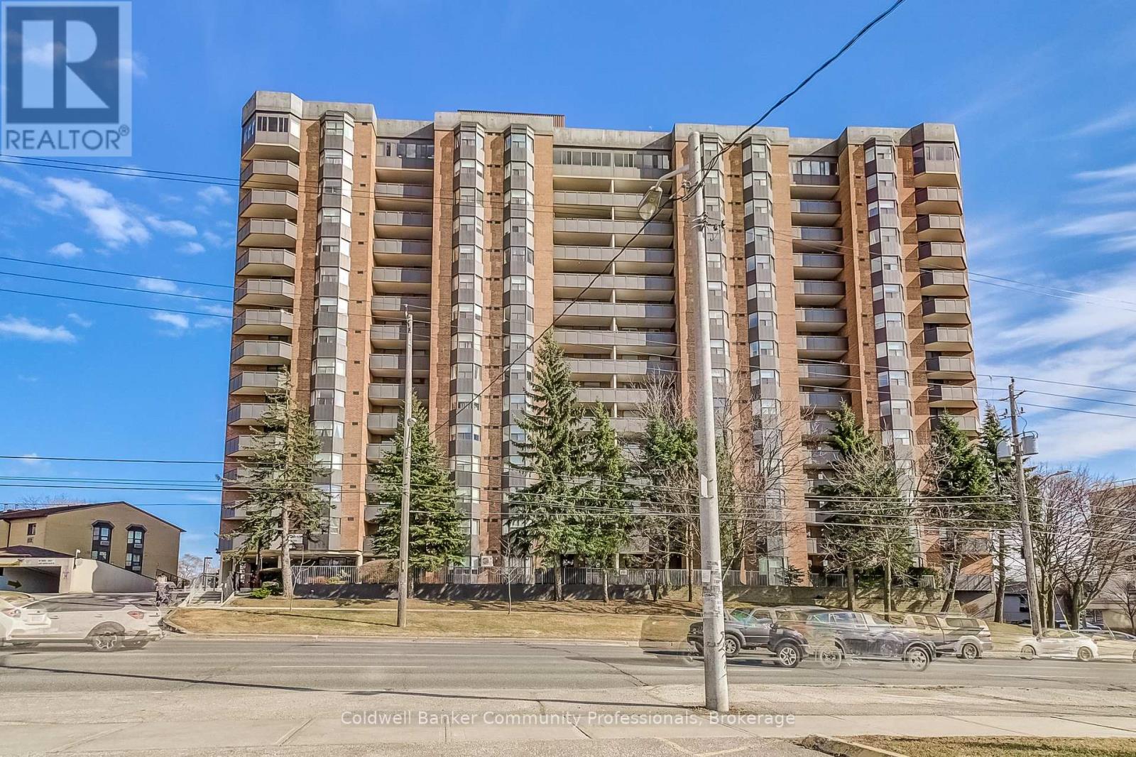 Apartment at 804 - 3845 LAKE SHORE BOULEVARD W, Toronto (Long Branch)