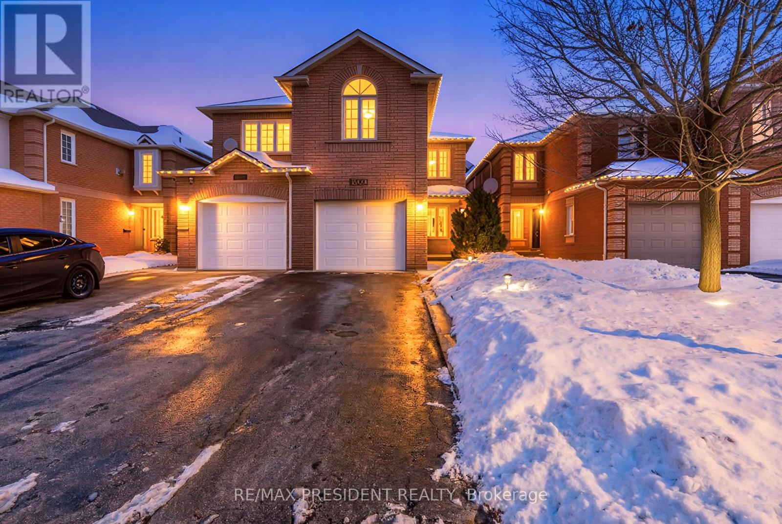 Semi-Detached/Link at 7031 GRAYDON COURT, Mississauga (Lisgar)