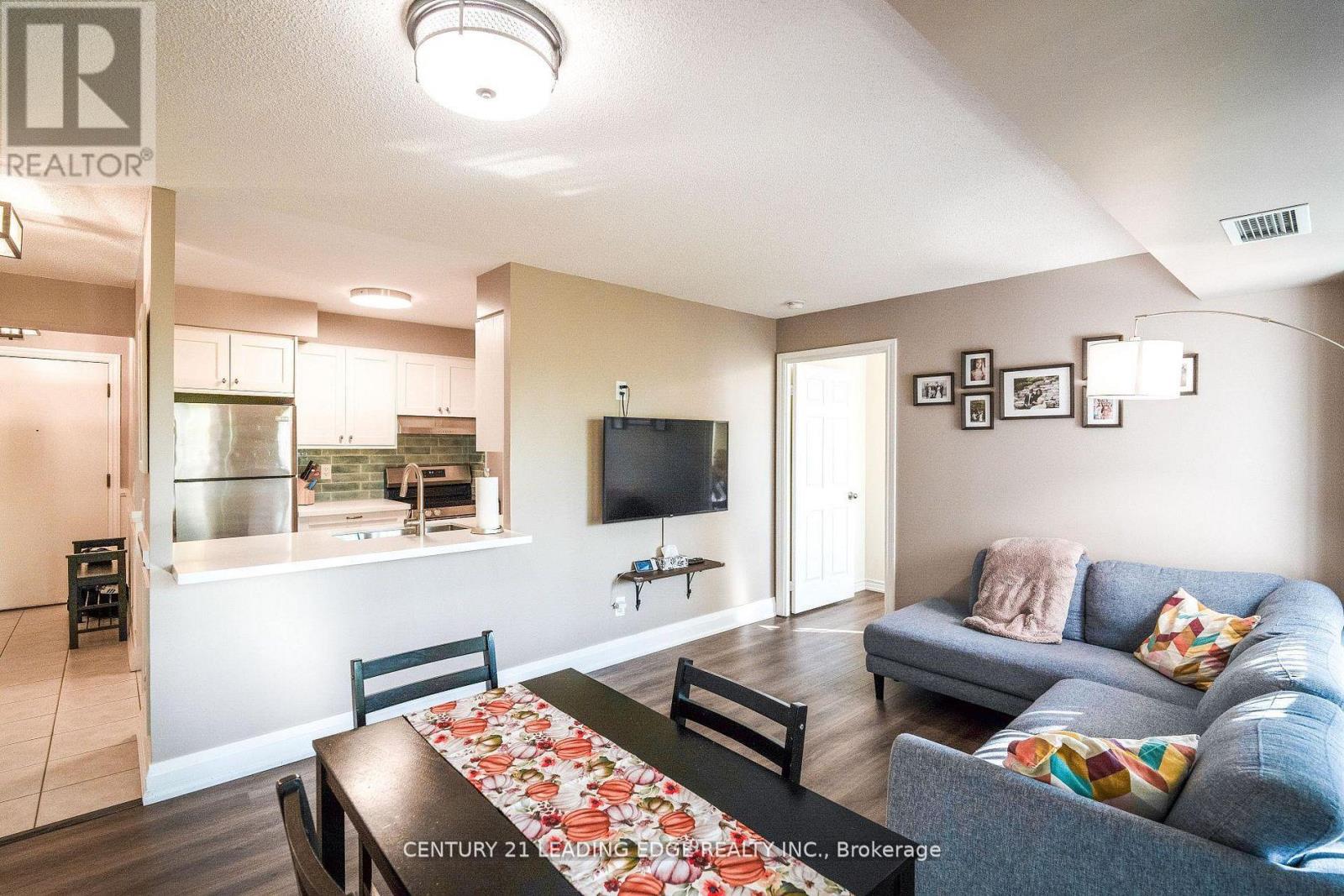 Apartment at 219 - 700 HUMBERWOOD BOULEVARD, Toronto (West Humber-Clairville)