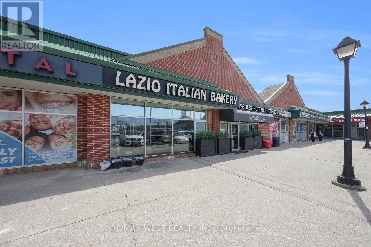 Other at 2 - 4646 HERITAGE HILLS BOULEVARD, Mississauga (Hurontario)