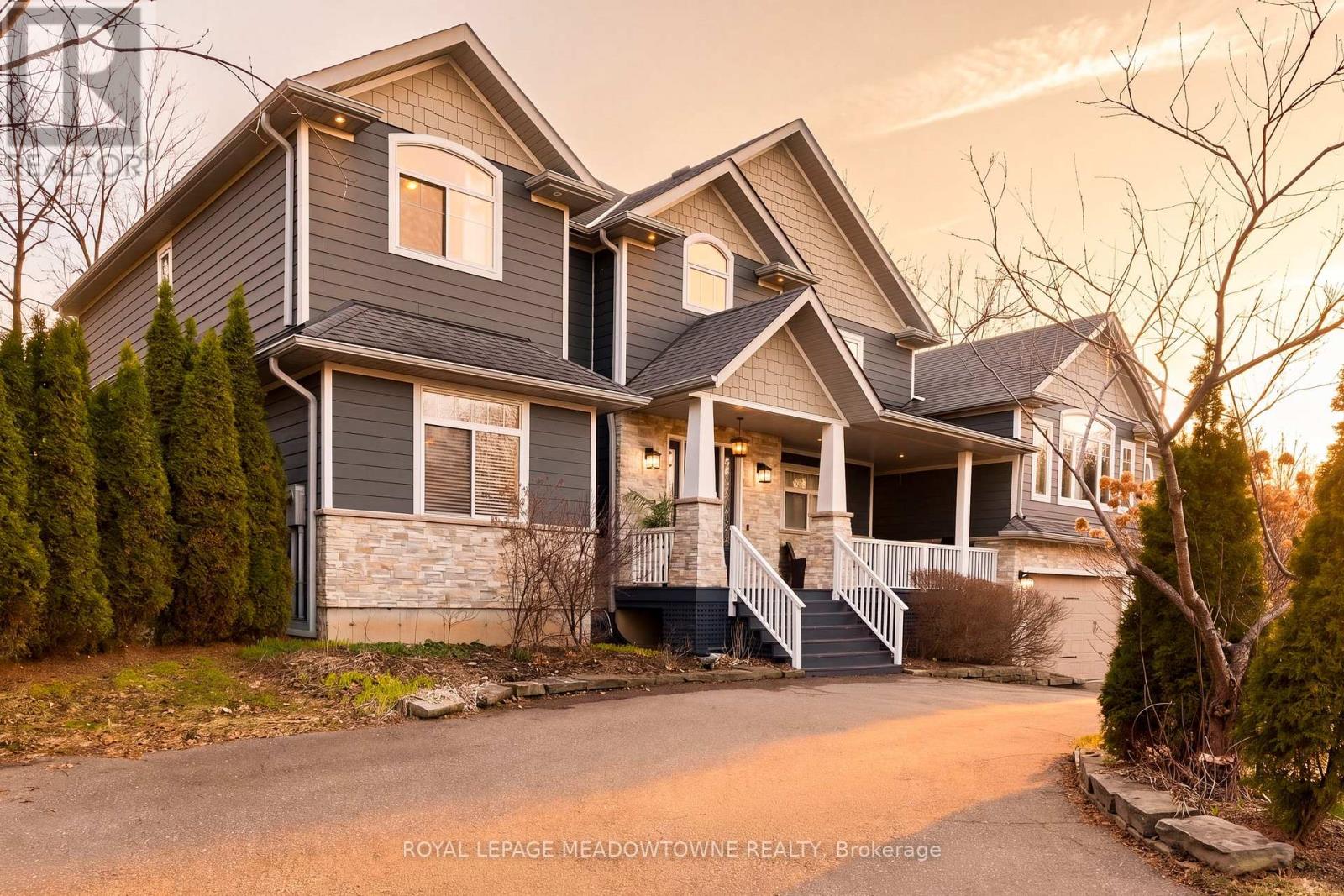 Detached at 254 MAIN STREET S, Halton Hills (Georgetown)