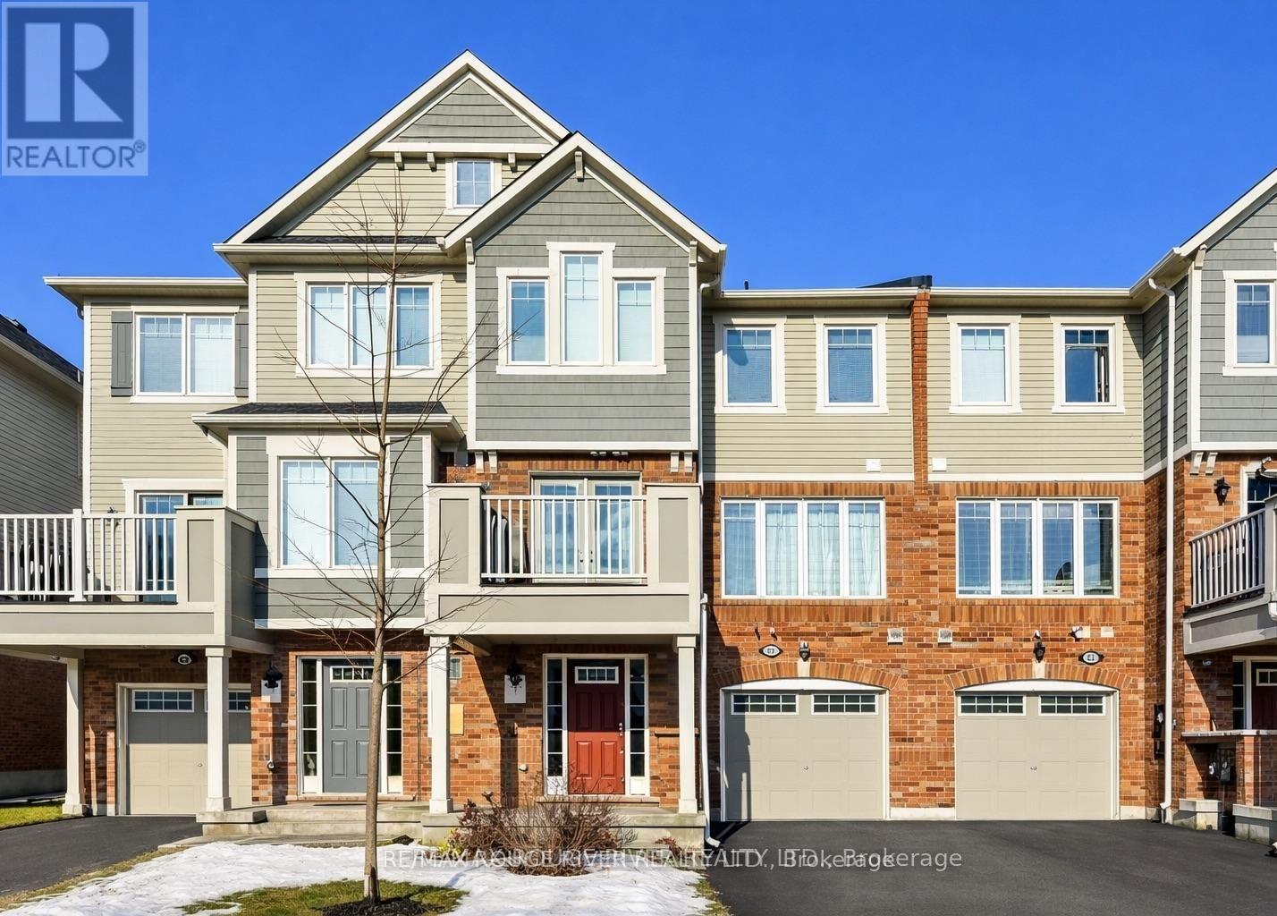 Townhouse at 90 SUITOR COURT, Milton (WI Willmott)