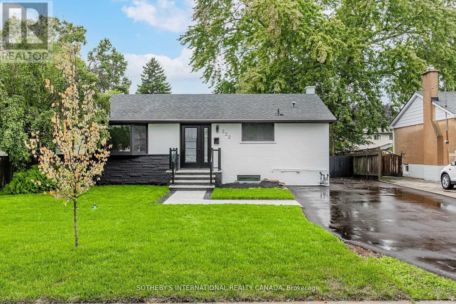 Detached at UPPER - 222 HAMMERSMITH COURT, Burlington (Appleby)