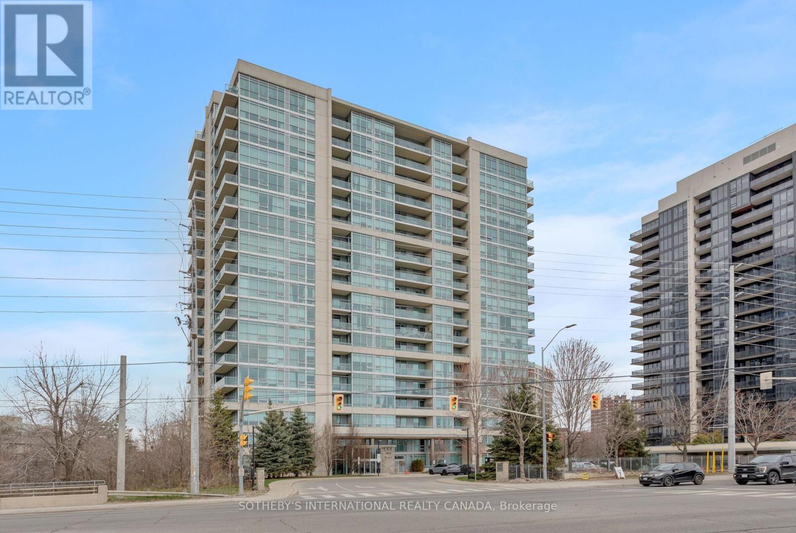 Apartment at 210 - 1055 SOUTHDOWN ROAD, Mississauga (Clarkson)