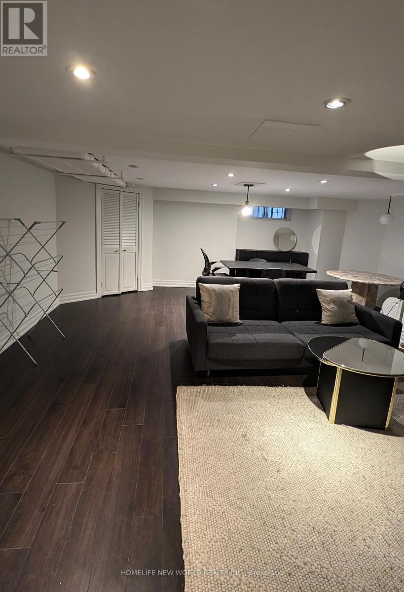Detached at LOWER - 16 LAXTON AVENUE, Toronto