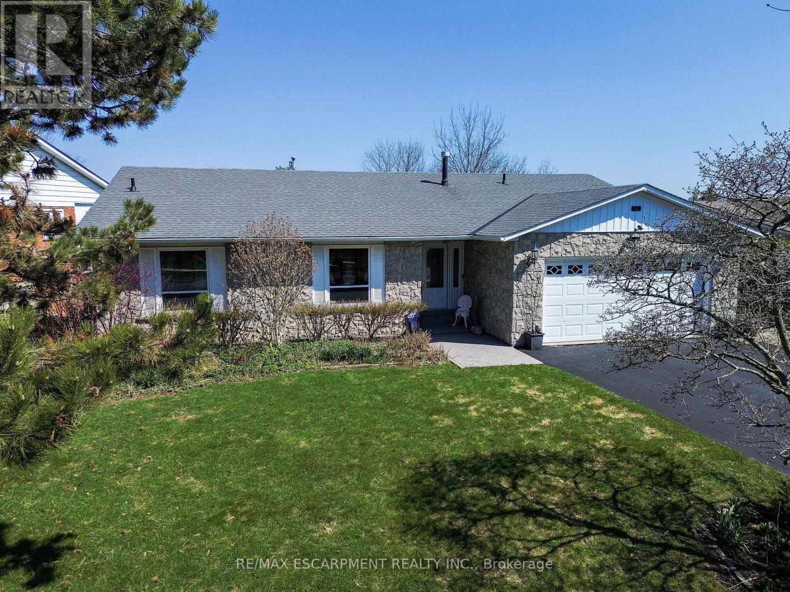 Detached at 1233 HAVENDALE BOULEVARD, Burlington (Tyandaga)