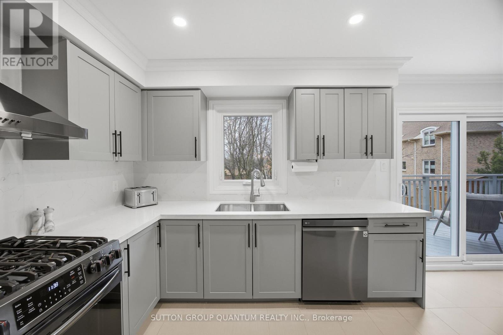 Detached at 2509 KING FORREST DRIVE, Mississauga
