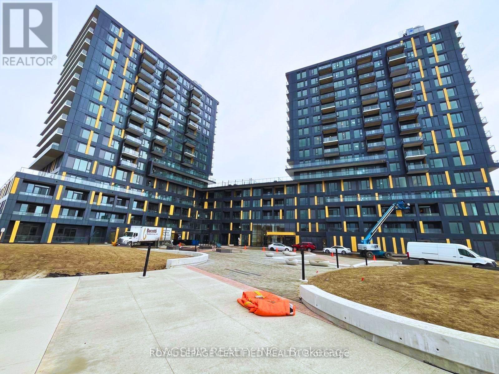 Apartment at 333 - 4878 POWERS COMMON W, Burlington (Alton)