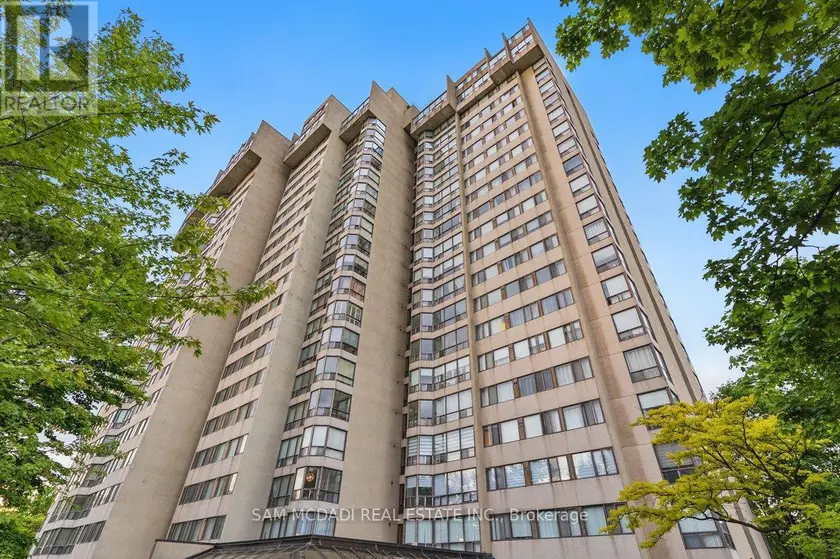 Apartment at 1203 - 200 ROBERT SPECK PARKWAY, Mississauga