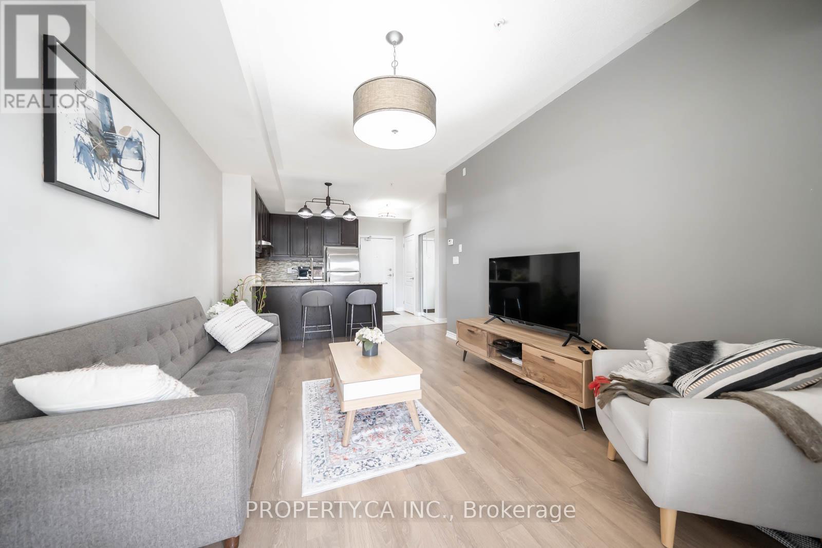 Apartment at 144 - 570 LOLITA GARDENS, Mississauga (Mississauga Valleys)