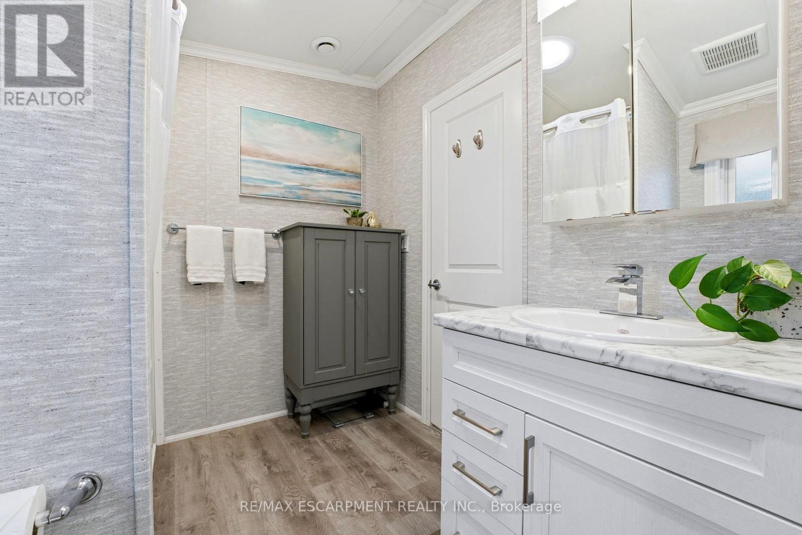 Detached at 30 ASH STREET - 4449 MILBUROUGH LINE, Burlington