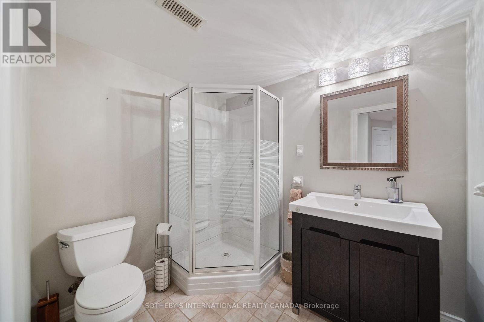 Detached at 1939 CALGARY COURT, Mississauga