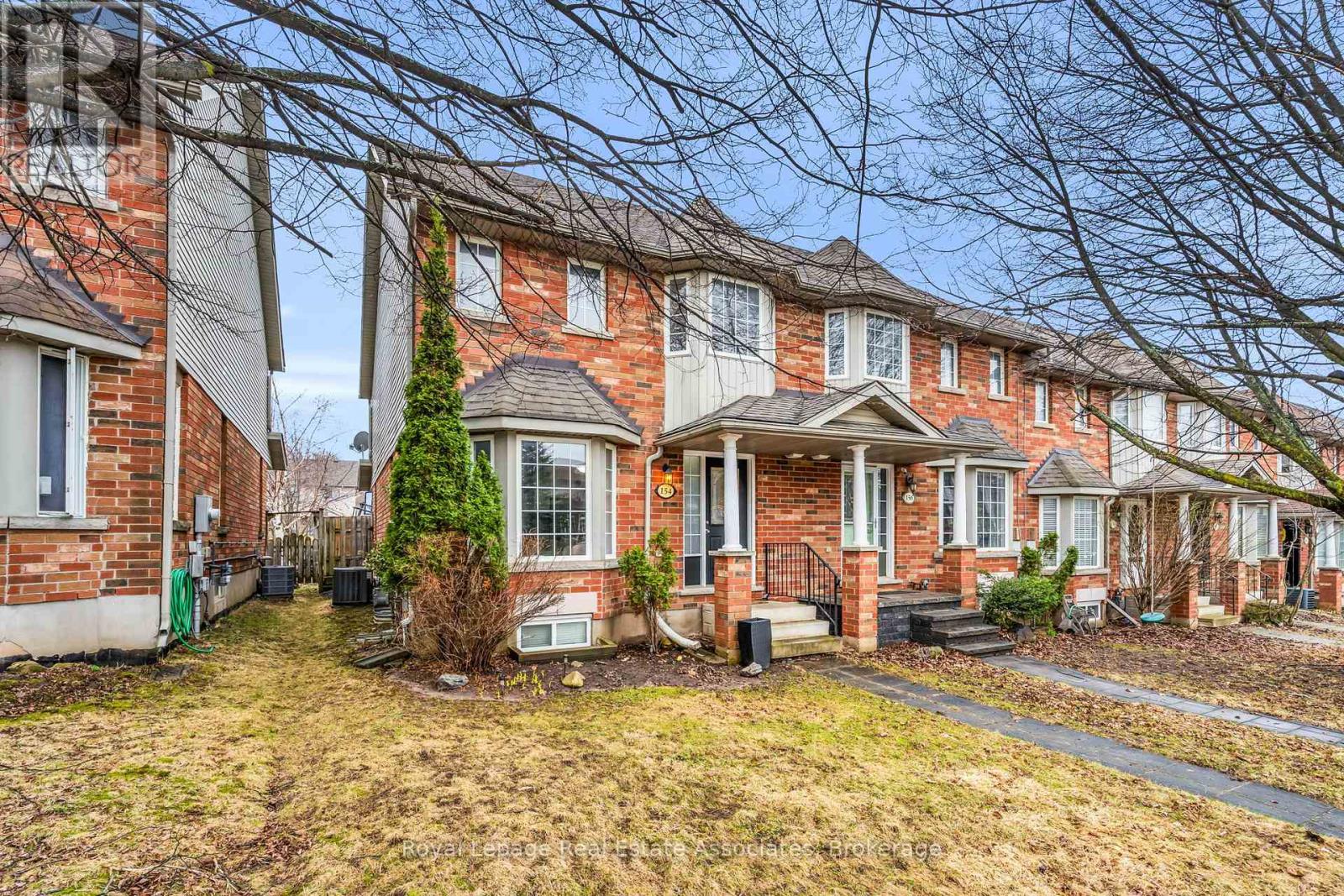 Townhouse at 154 MONTGOMERY BOULEVARD, Orangeville