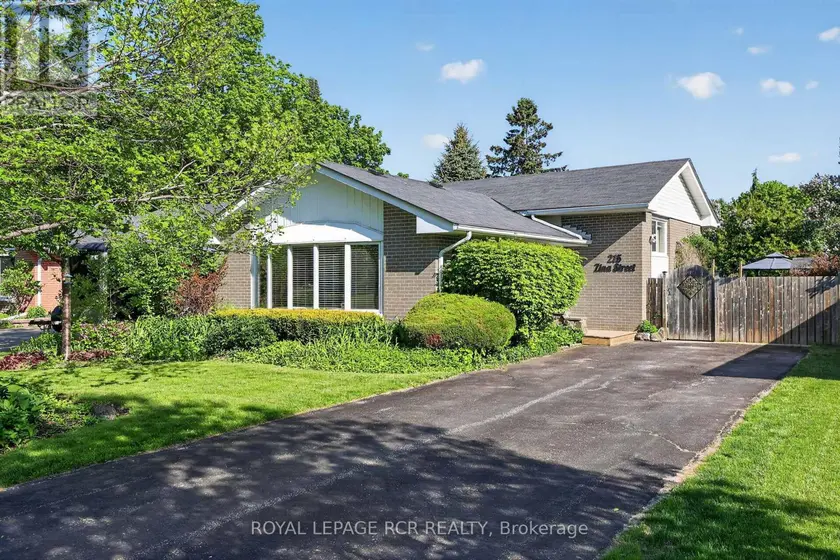 Detached at 215 ZINA STREET, Orangeville