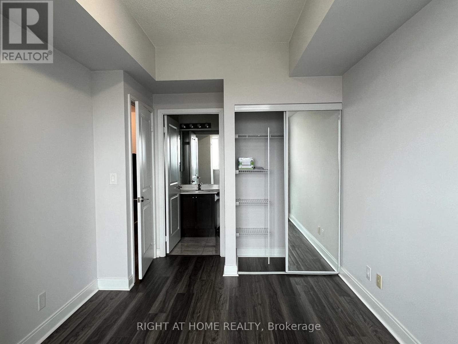 Apartment at 2101 - 80 ABSOLUTE AVENUE, Mississauga