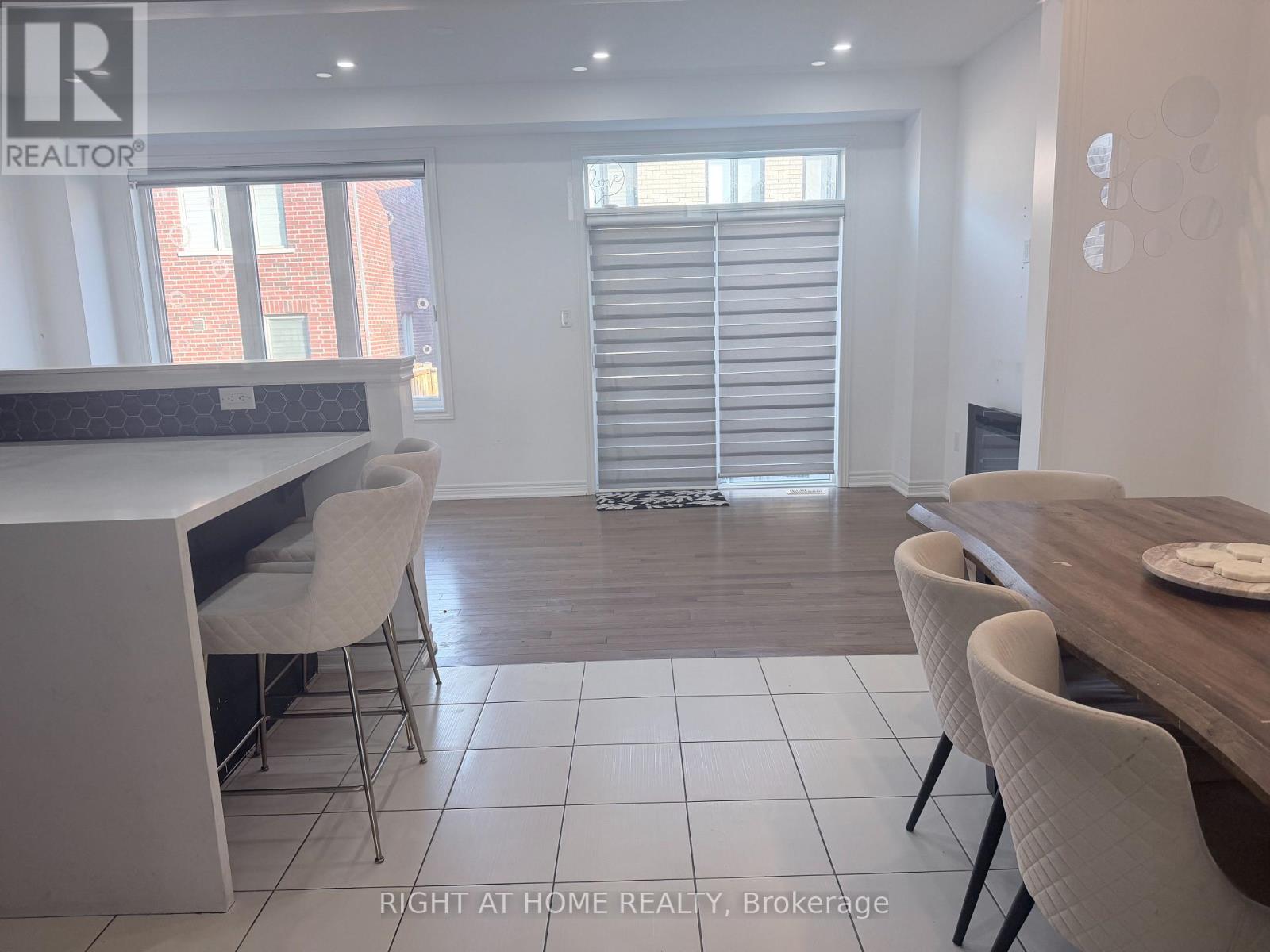 Semi-Detached/Link at (UPPER) - 46 BOATHOUSE ROAD, Brampton