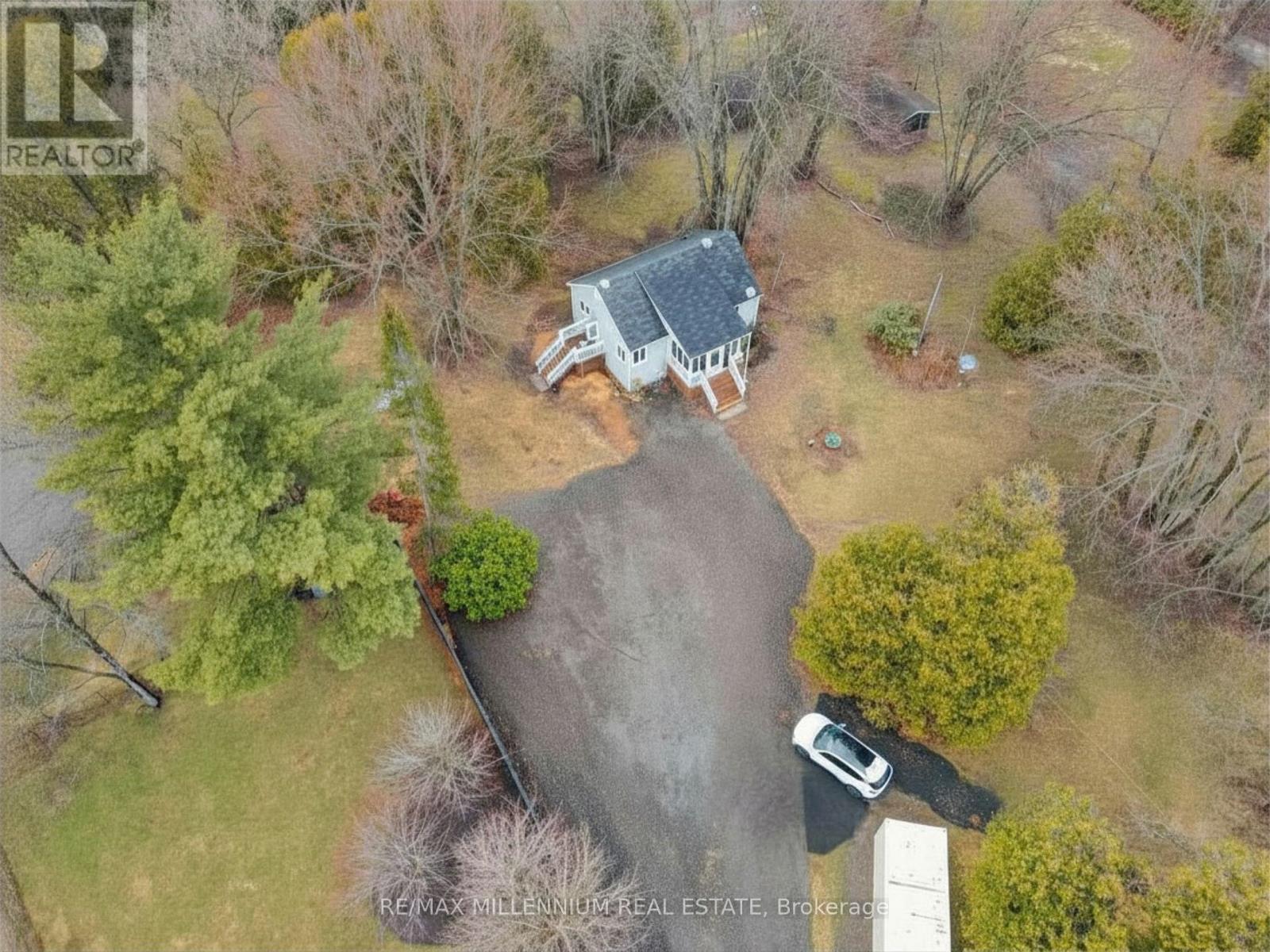 Detached at 2424 OLDE BASE LINE ROAD, Caledon (Cheltenham)