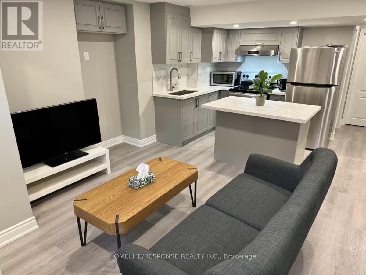 Detached at BSMNT - 210 ZACHARY CRESCENT, Oakville (GO Glenorchy)