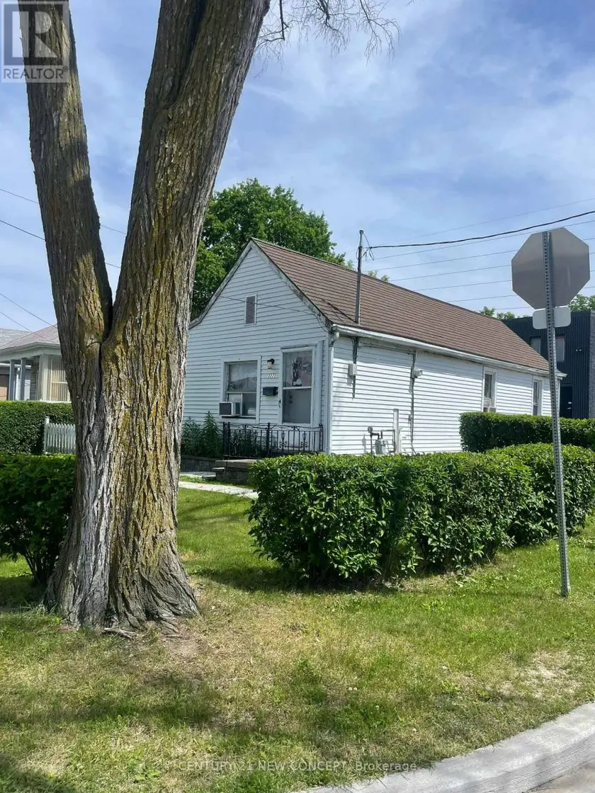 Detached at 1171 ROSELAWN AVENUE, Toronto