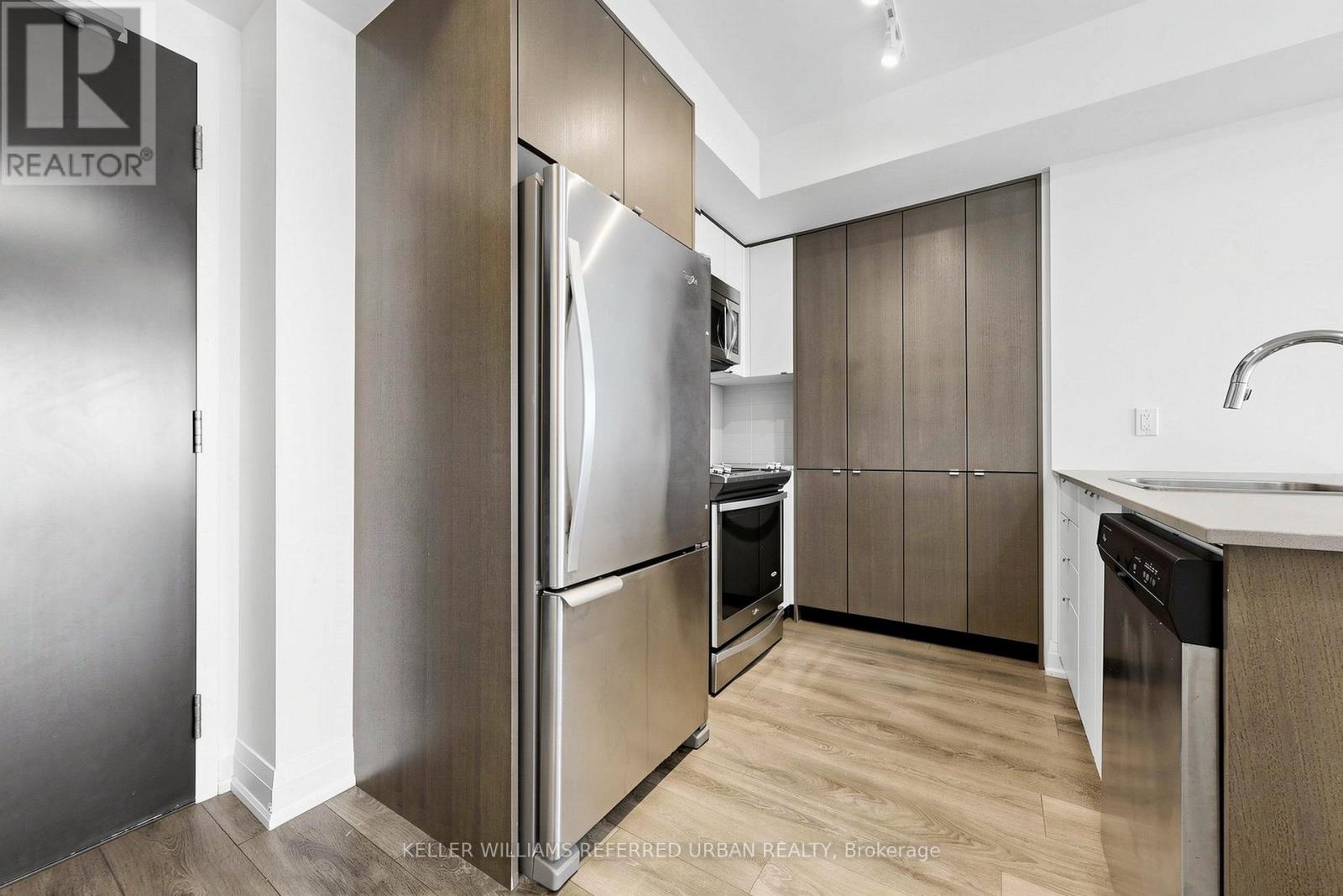 Apartment at 1503 - 9 VALHALLA INN ROAD, Toronto
