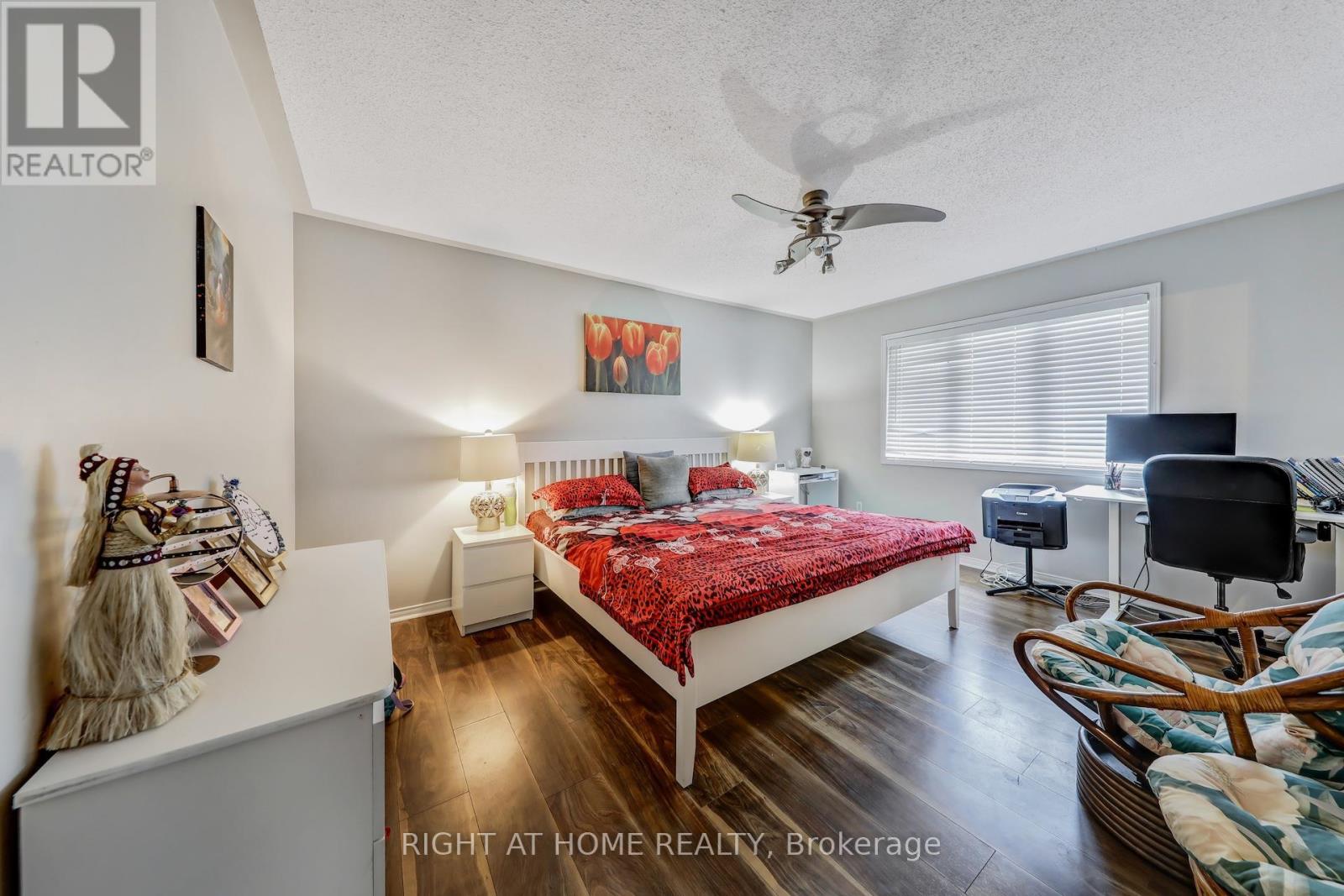 Semi-Detached/Link at 28 CEDARVALLEY BOULEVARD, Brampton