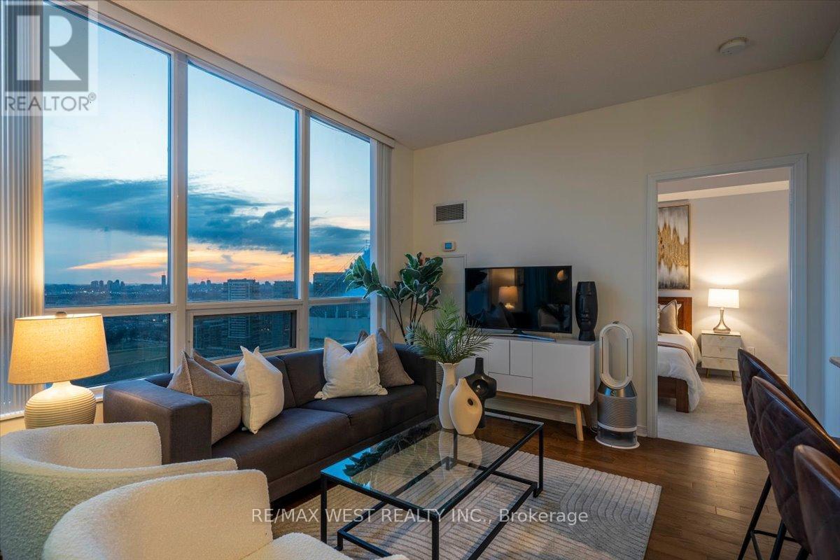 Apartment at 3302 - 2240 LAKE SHORE BOULEVARD W, Toronto (Mimico)