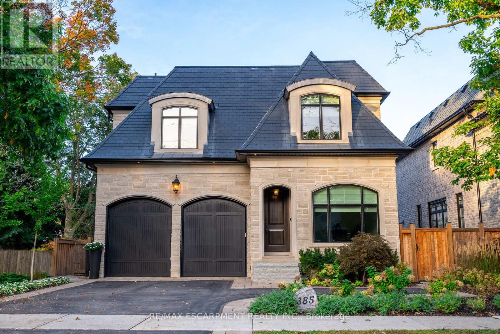 Detached at 385 PINE COVE ROAD, Burlington (Roseland)