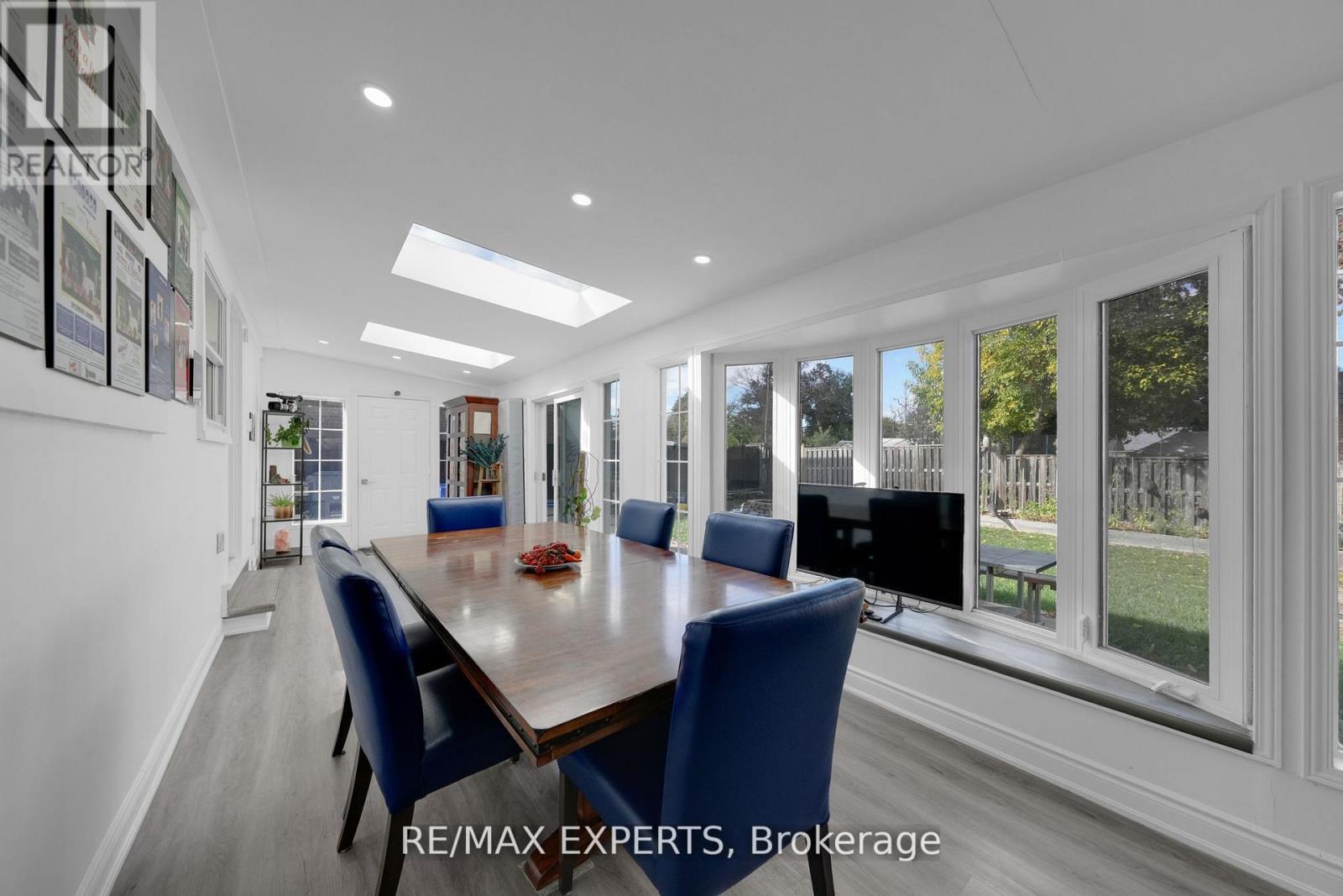 Detached at 100 WALLASEY AVENUE, Toronto